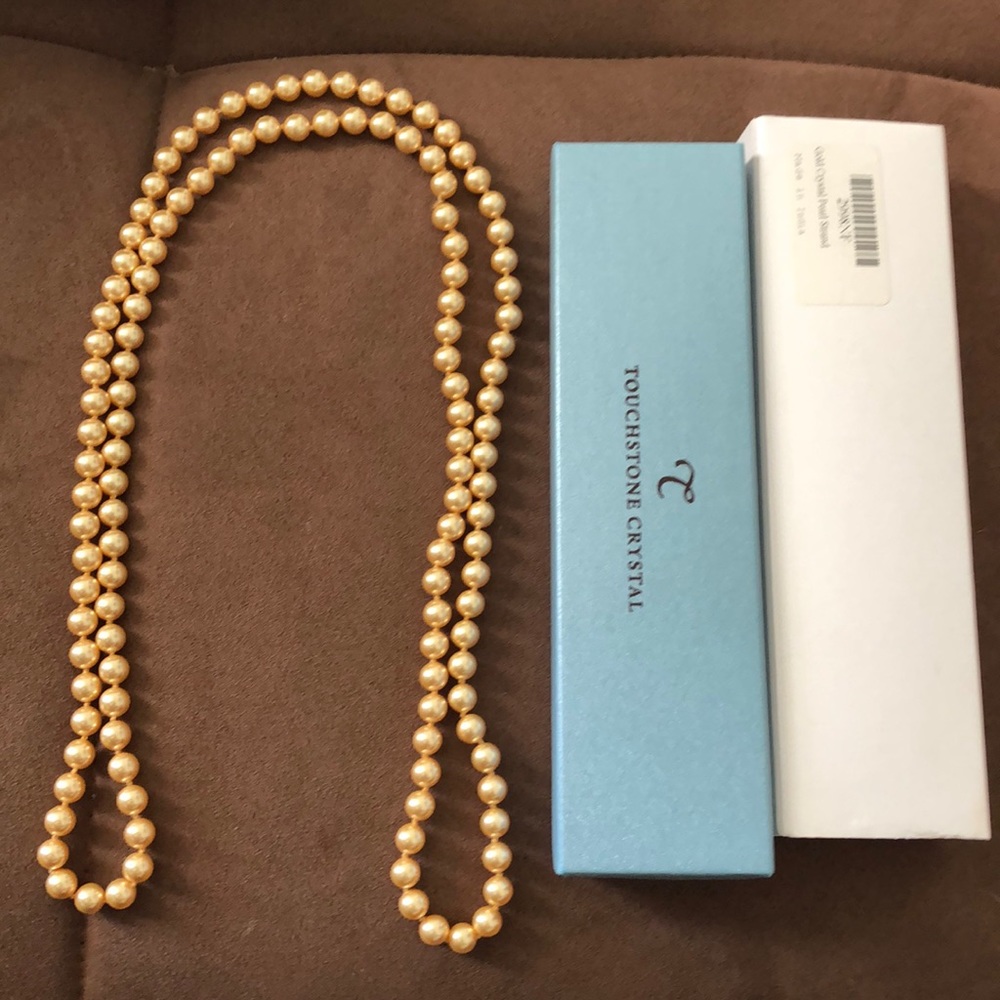 Touchstone Crustal gold crystal pearl necklace